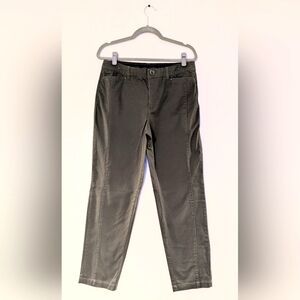 DARK OLIVE GREEN pants - like new - size 8